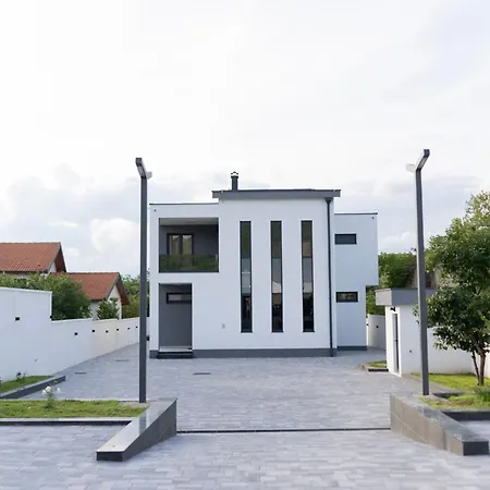 Villa H